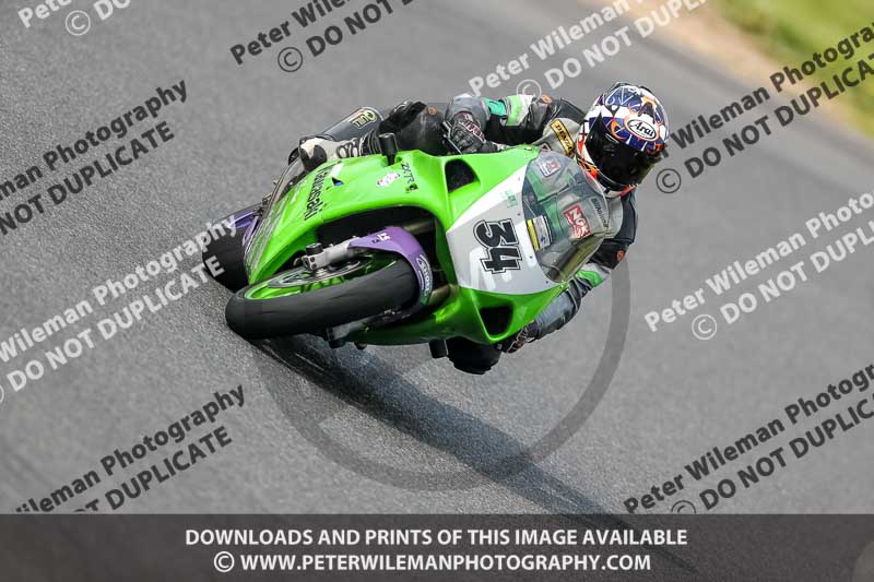 enduro digital images;event digital images;eventdigitalimages;lydden hill;lydden no limits trackday;lydden photographs;lydden trackday photographs;no limits trackdays;peter wileman photography;racing digital images;trackday digital images;trackday photos